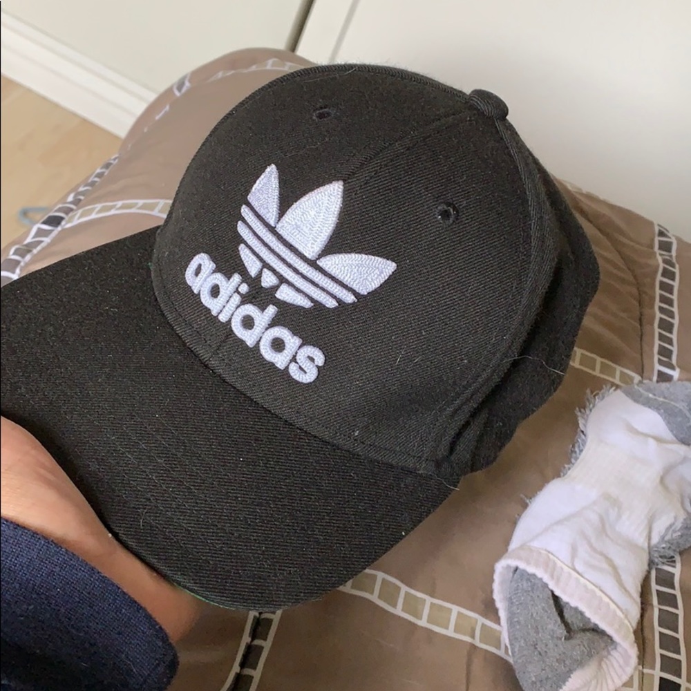 Adidas Balck Hat